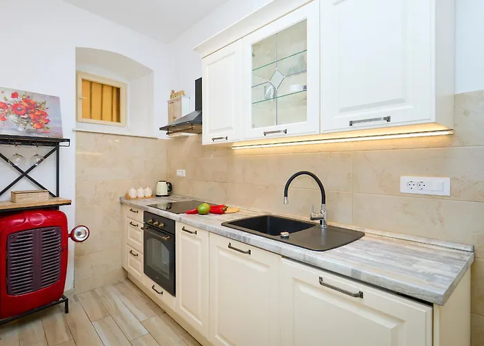 아파트 Chloe - Heart Of Old Town *