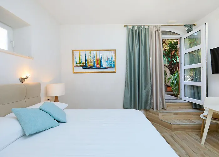 Chloe - Heart Of Old Town 아파트 두브로브니크